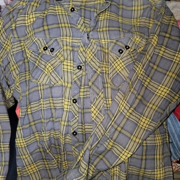 Georg Roth Plaid Button-Up Shirt - Picture 5 of 5